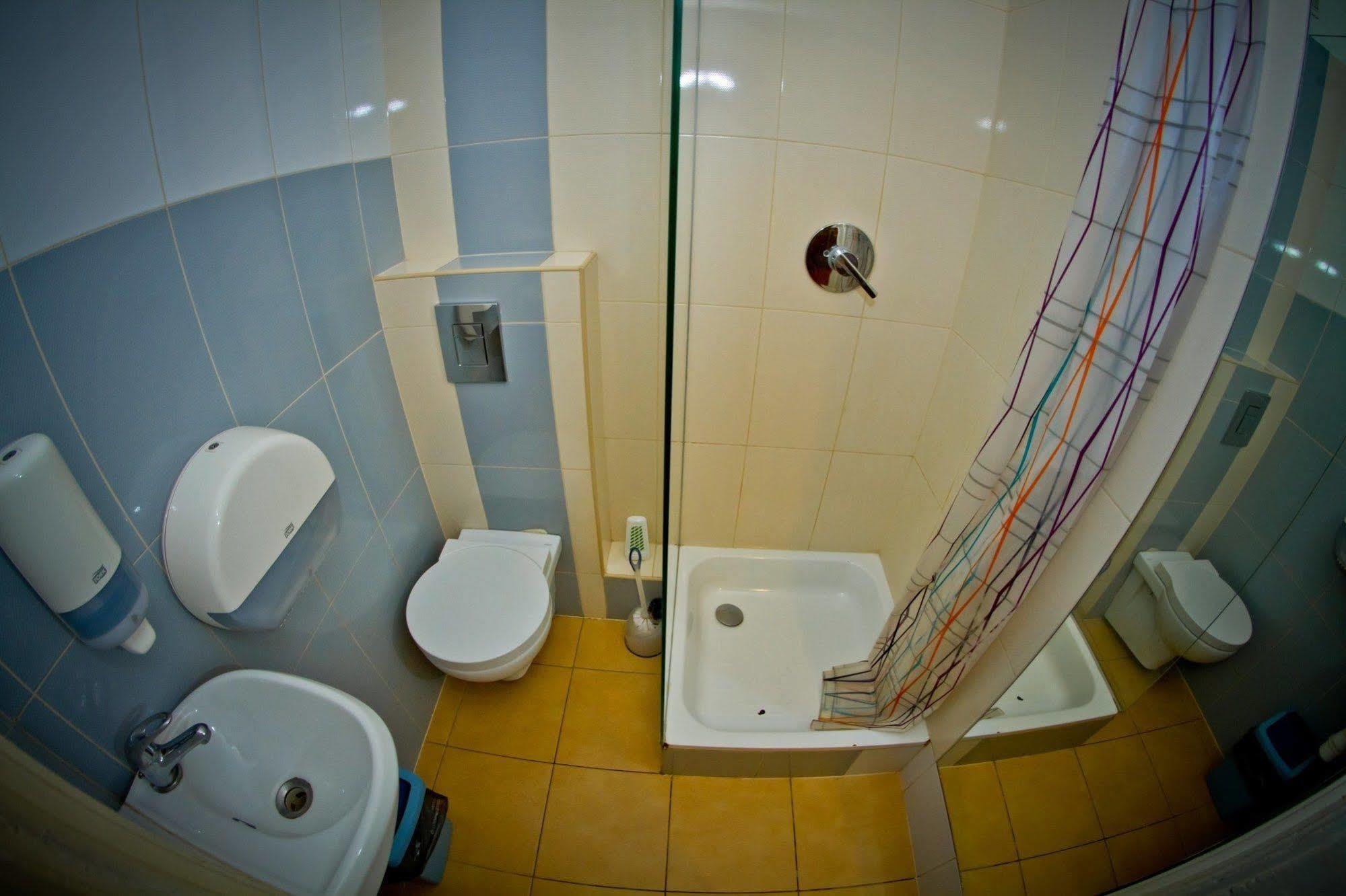 B Movie Hostel