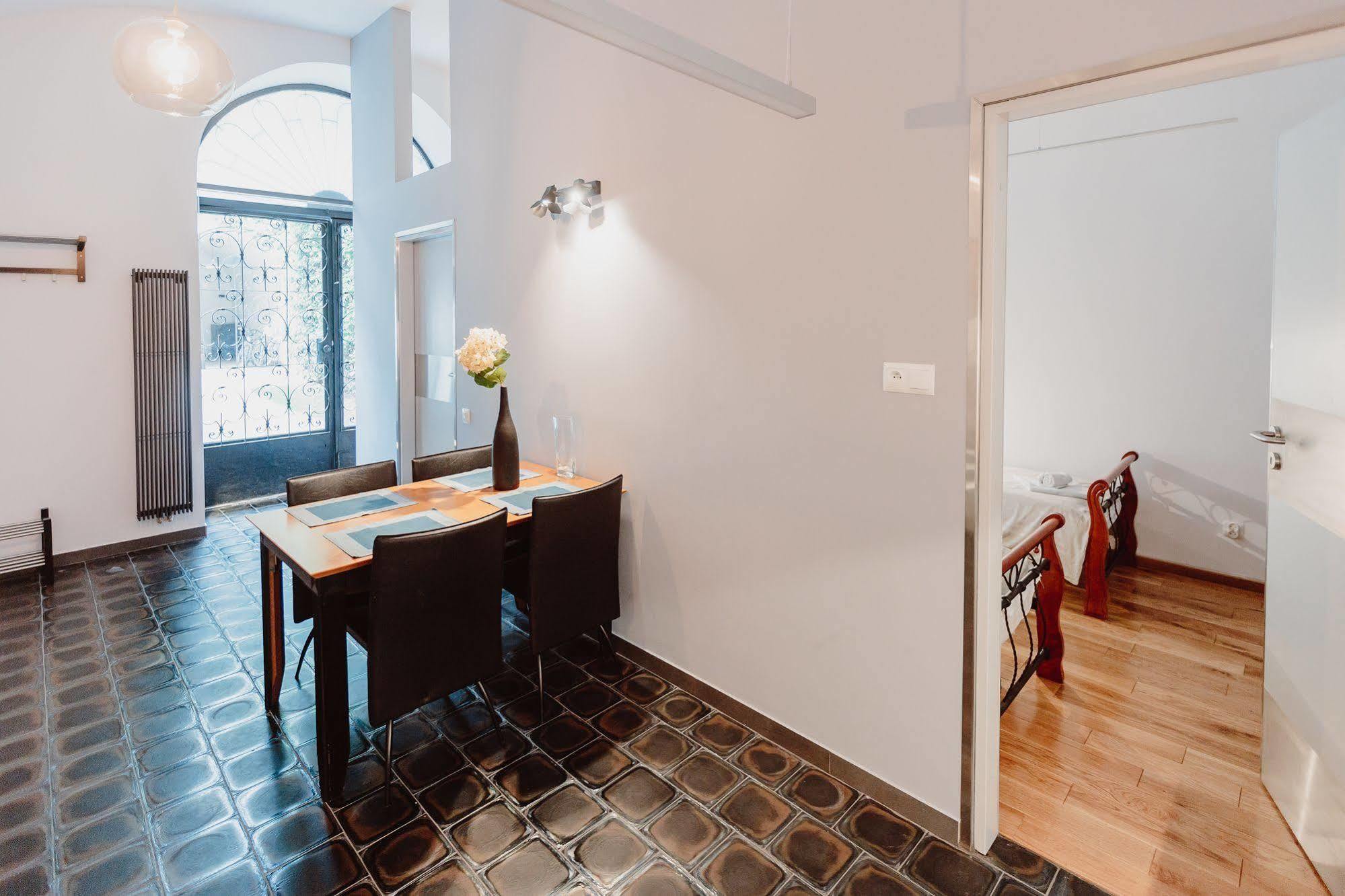 Sewa Hotel Krakow