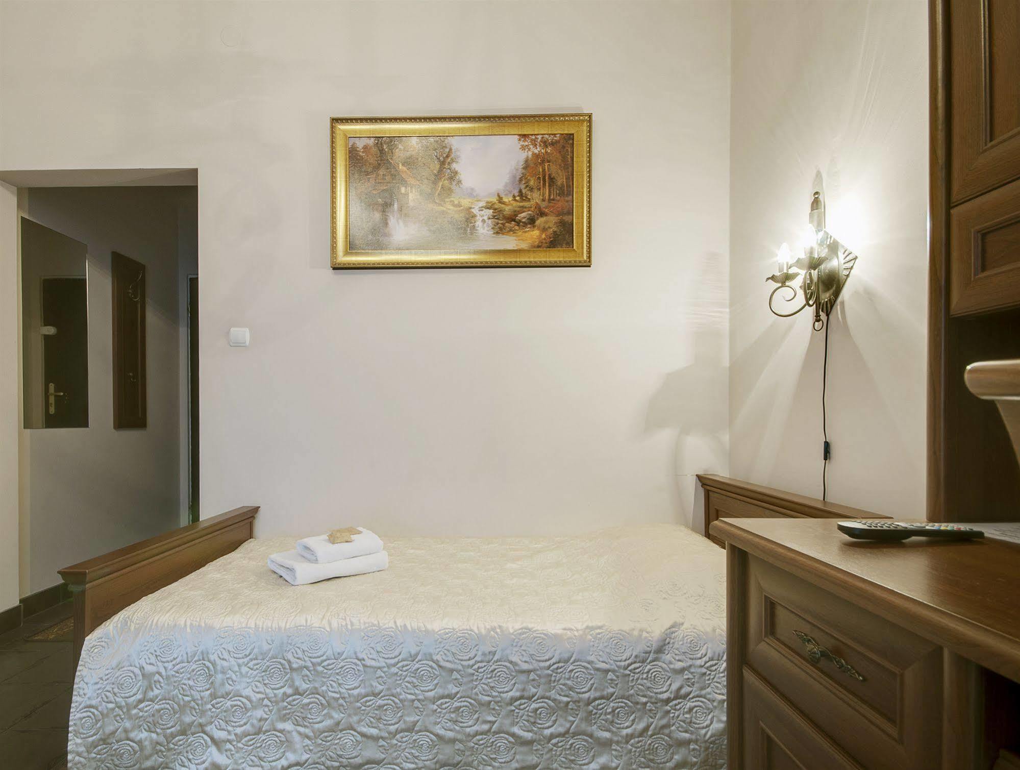 Abella & By Artery Aparthotel