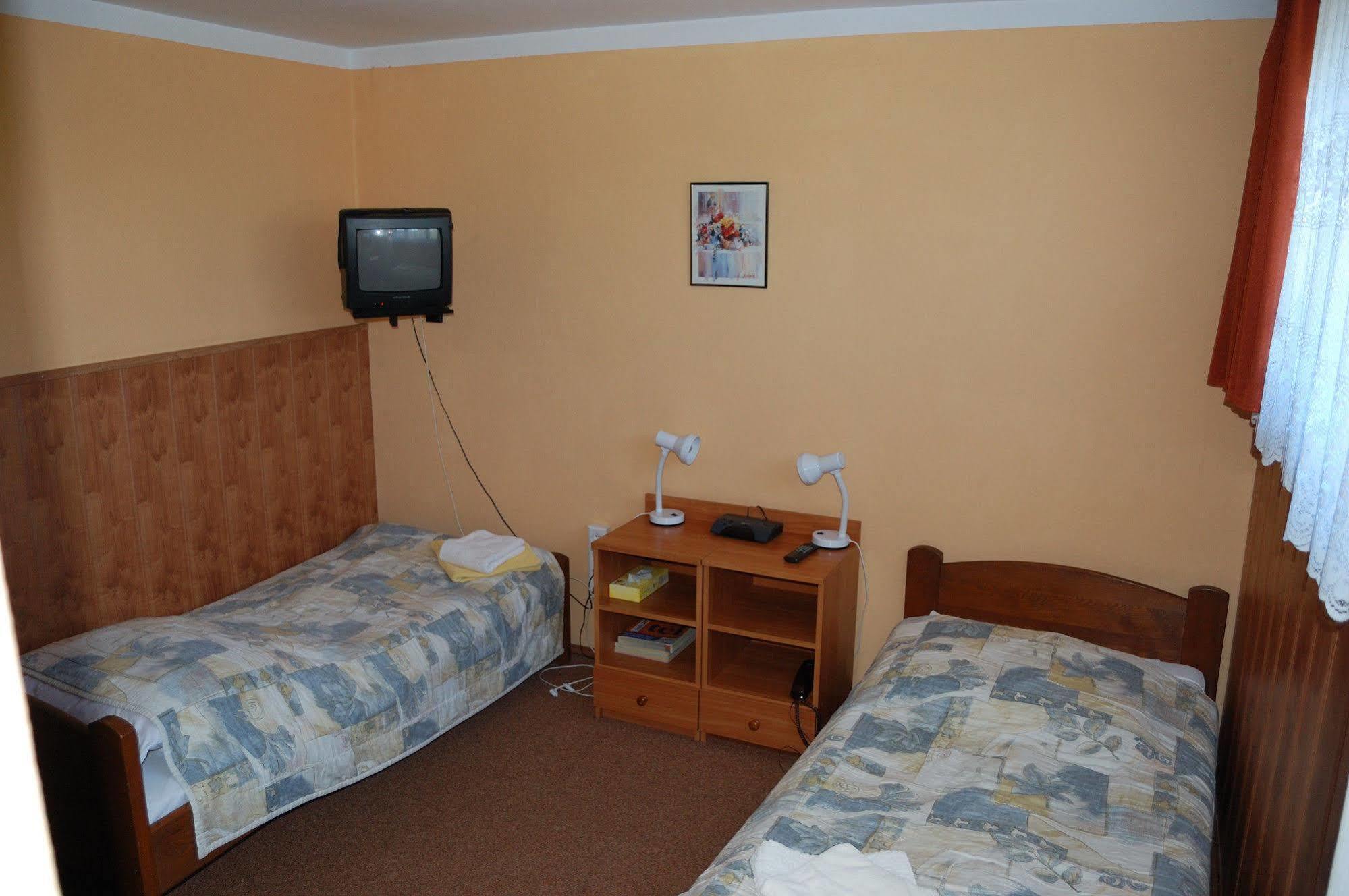 Bona Hotel