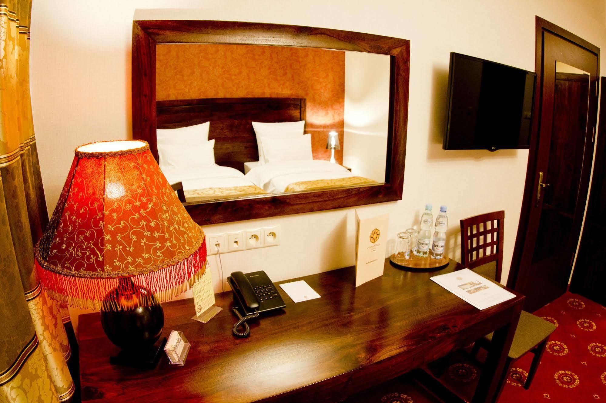 Columbus Hotel 3*