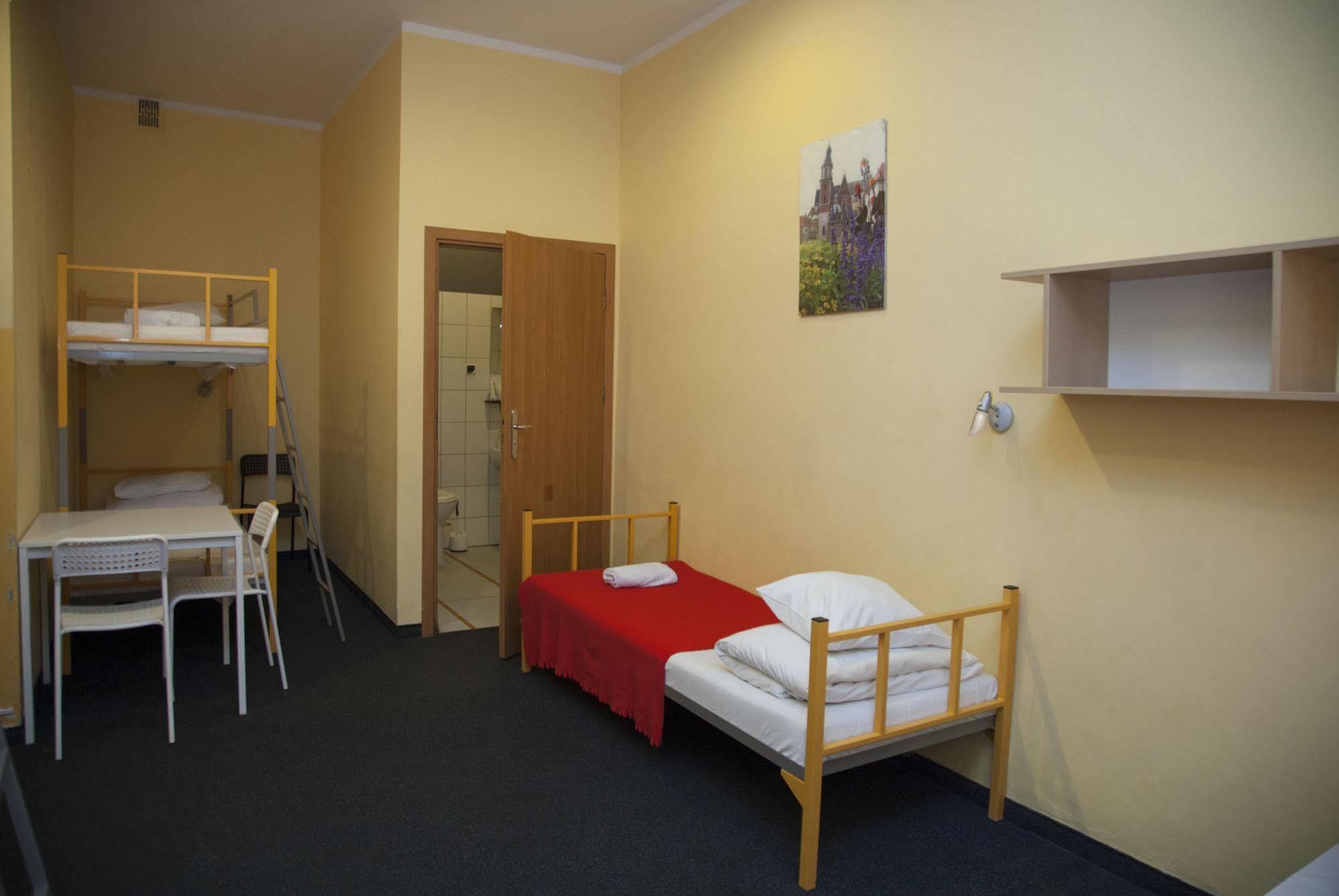 City Hostel Albergue *