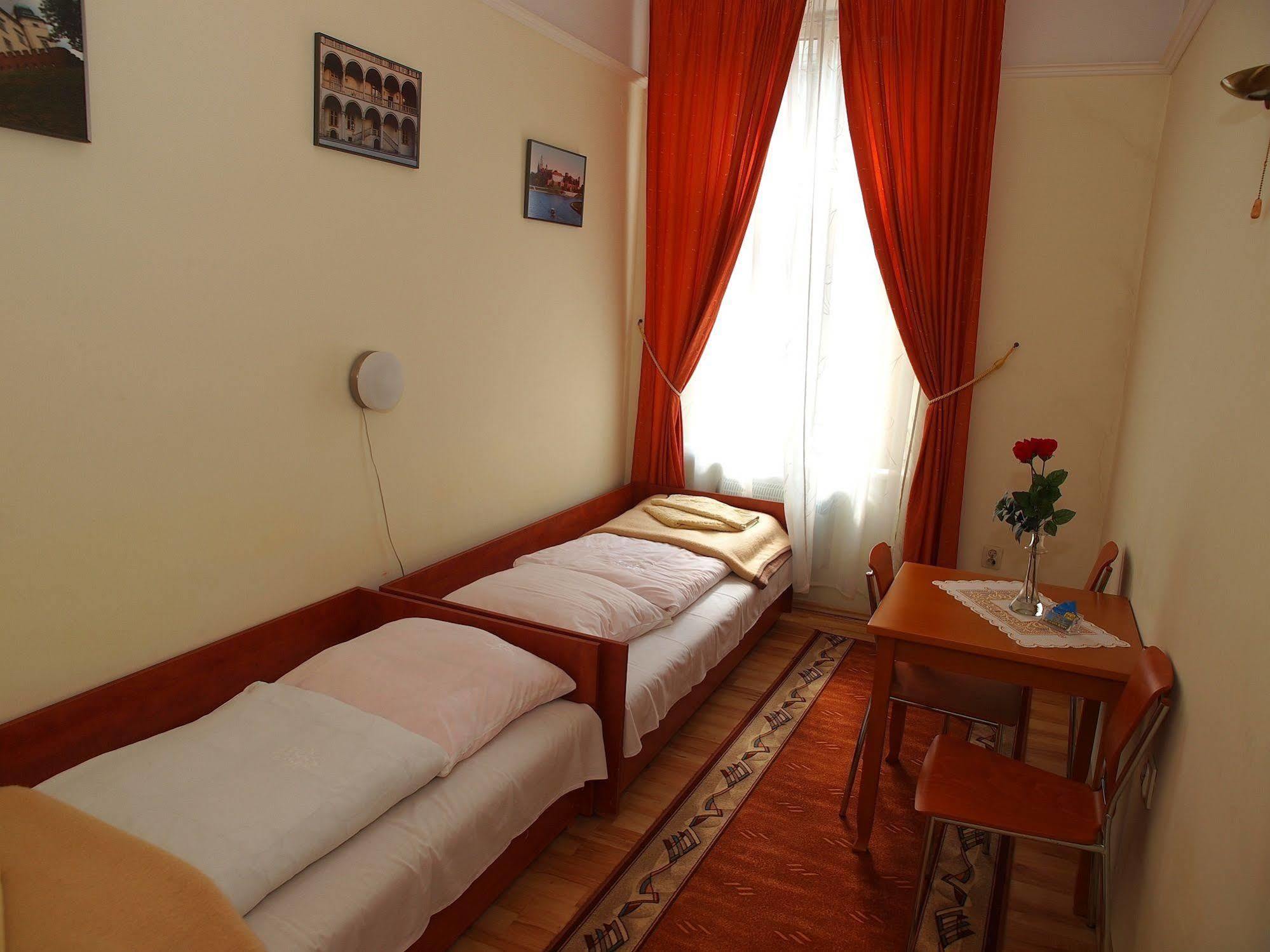 Aparthotel Golden Lion Guest Szewska 19