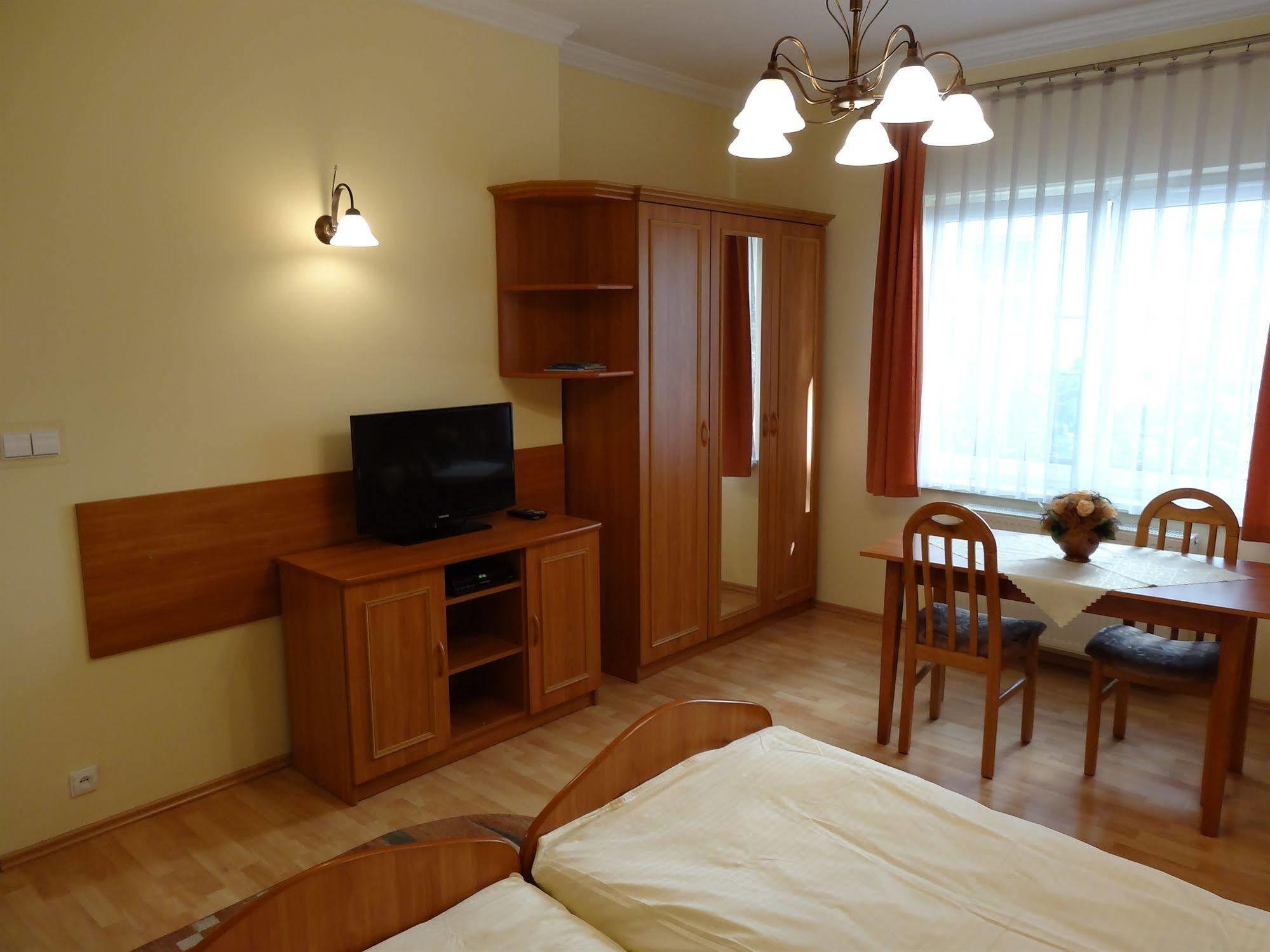 Elegant Aparthotel Krakow