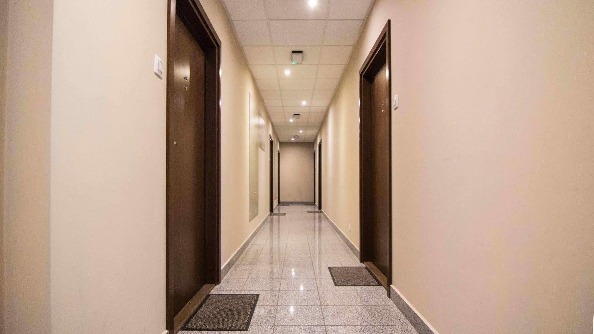 Aparthotel Lux 3*