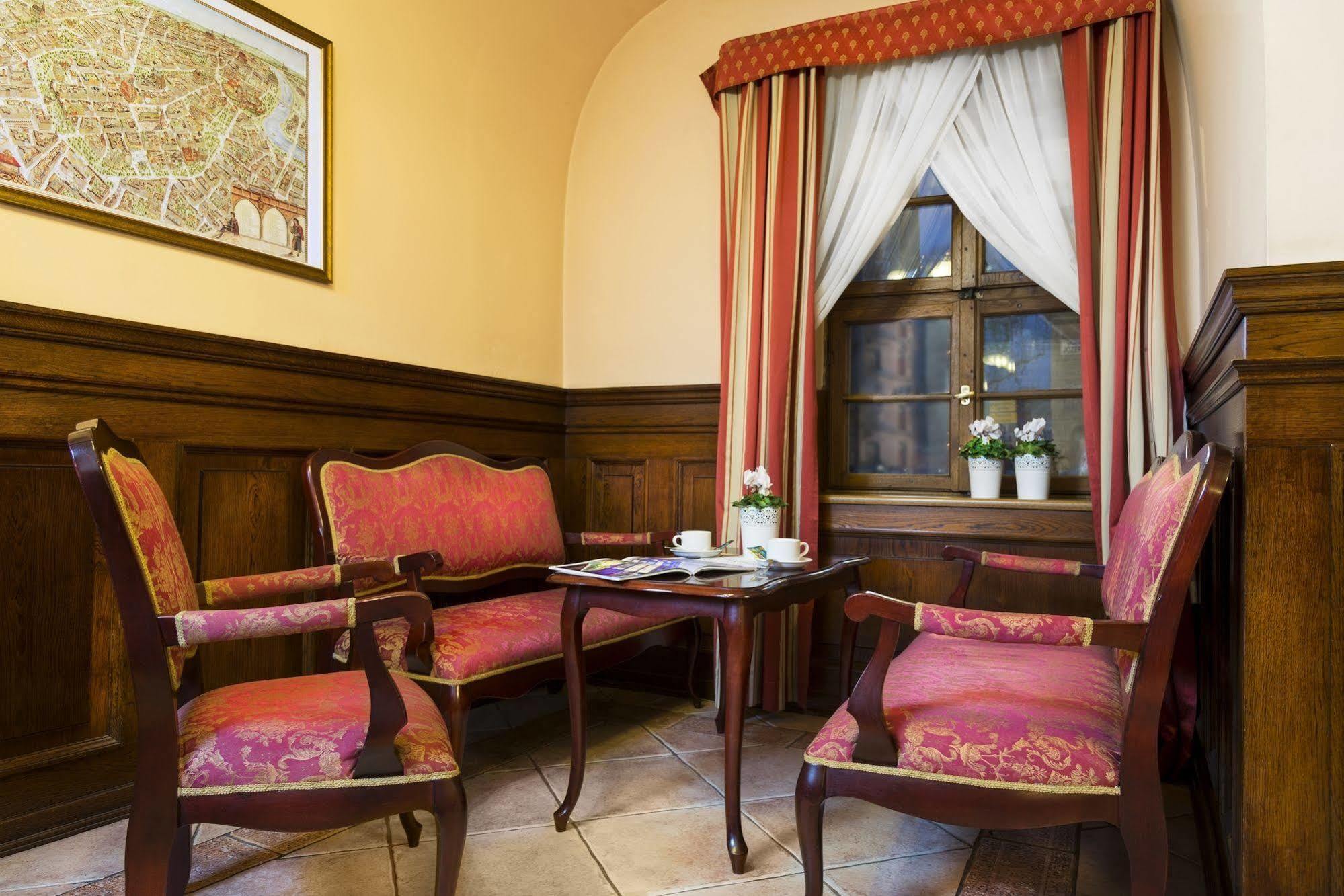 Hotel Regent 3*