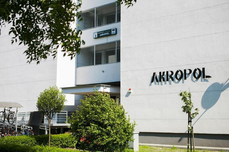 Hostel Akropol
