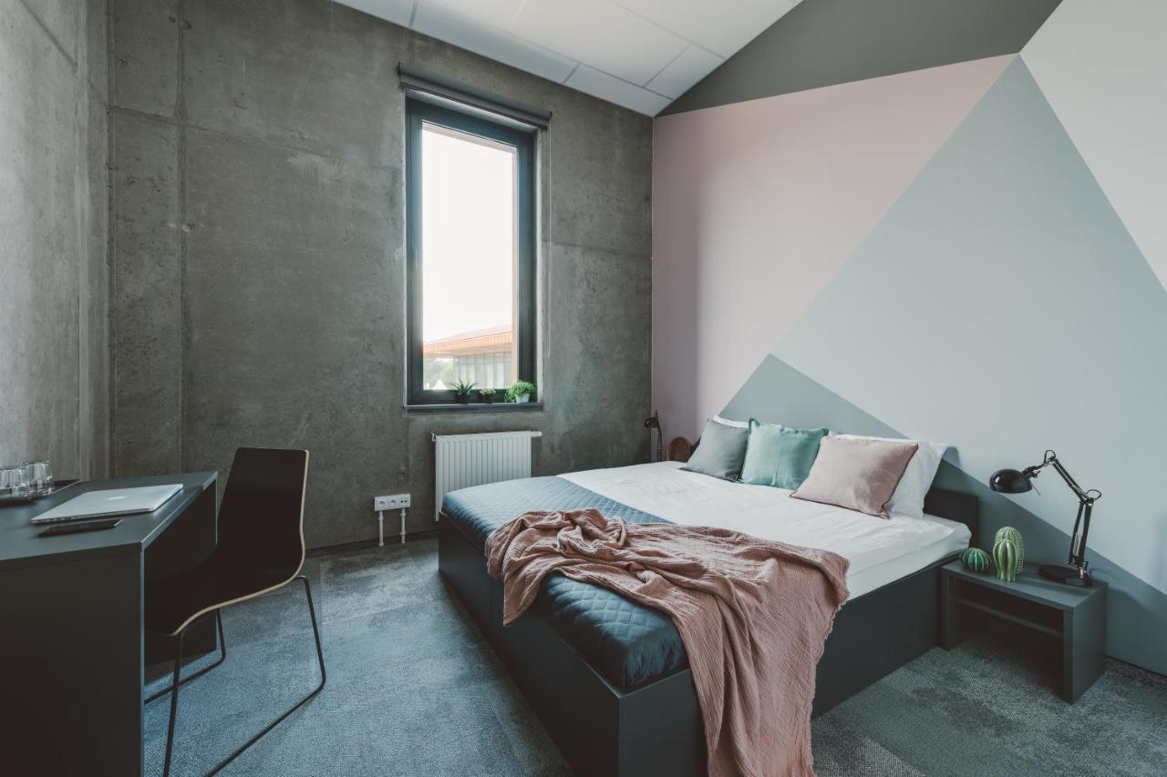 17 Aparthotel 3*
