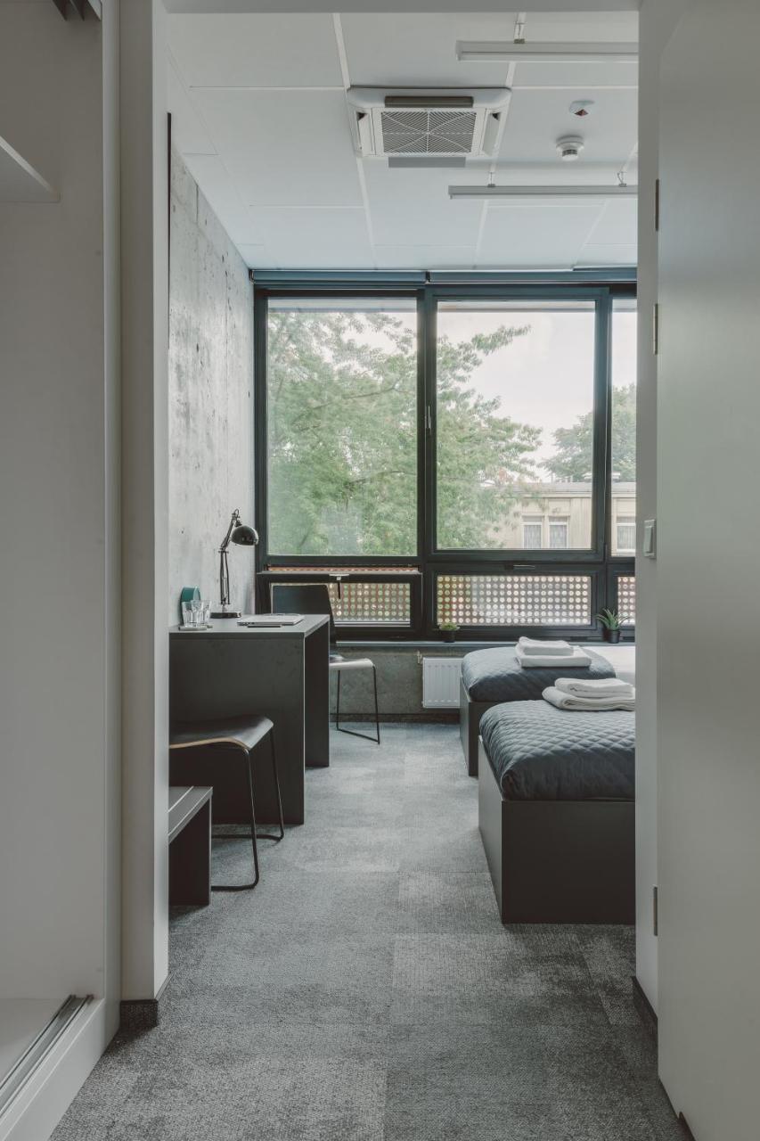 17 Aparthotel 3*