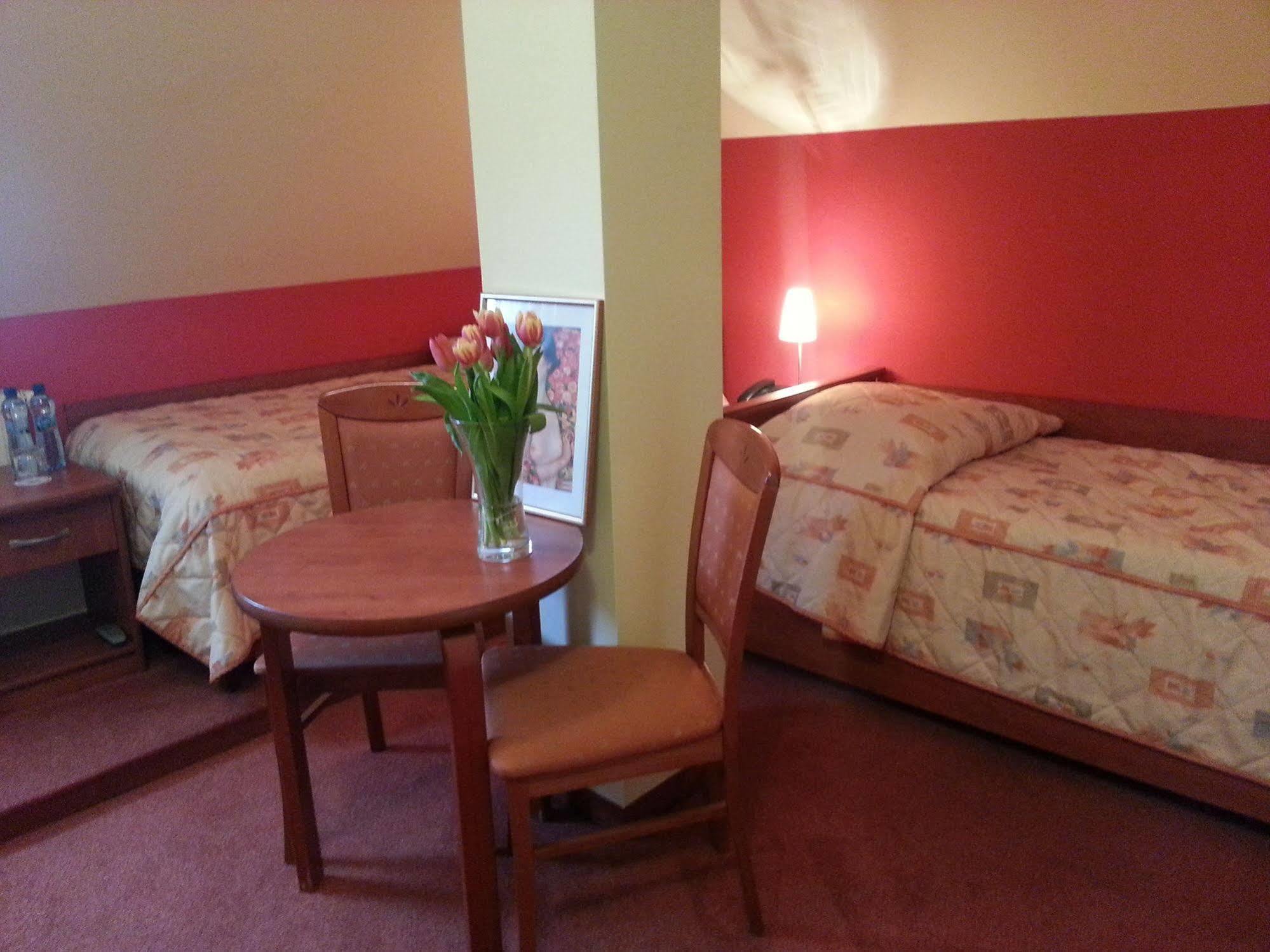 Vistula Hotel 3*