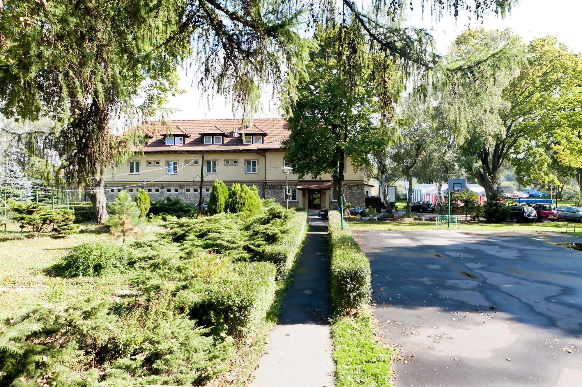 Vistula Hotel 3*
