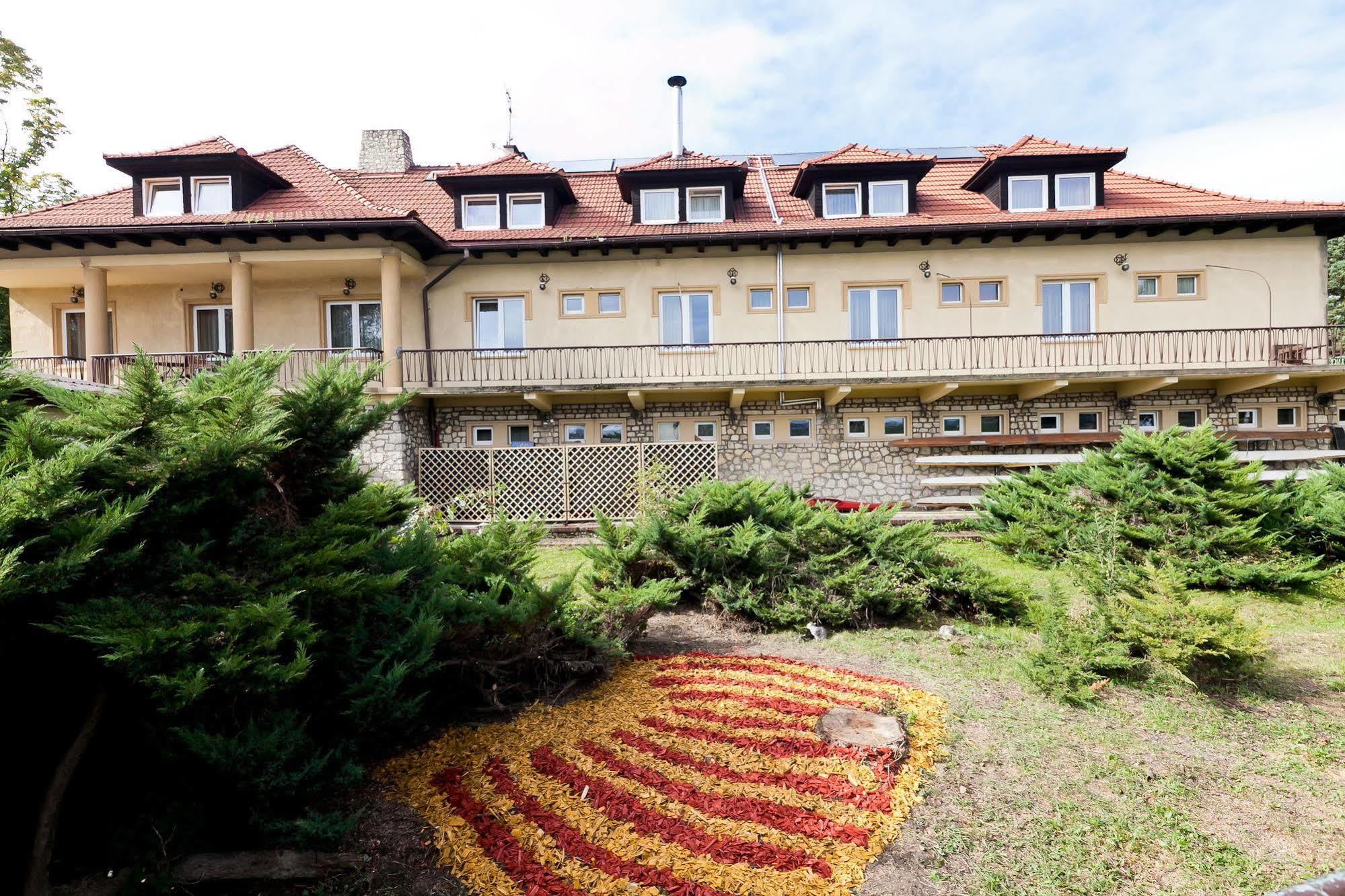Vistula Hotel