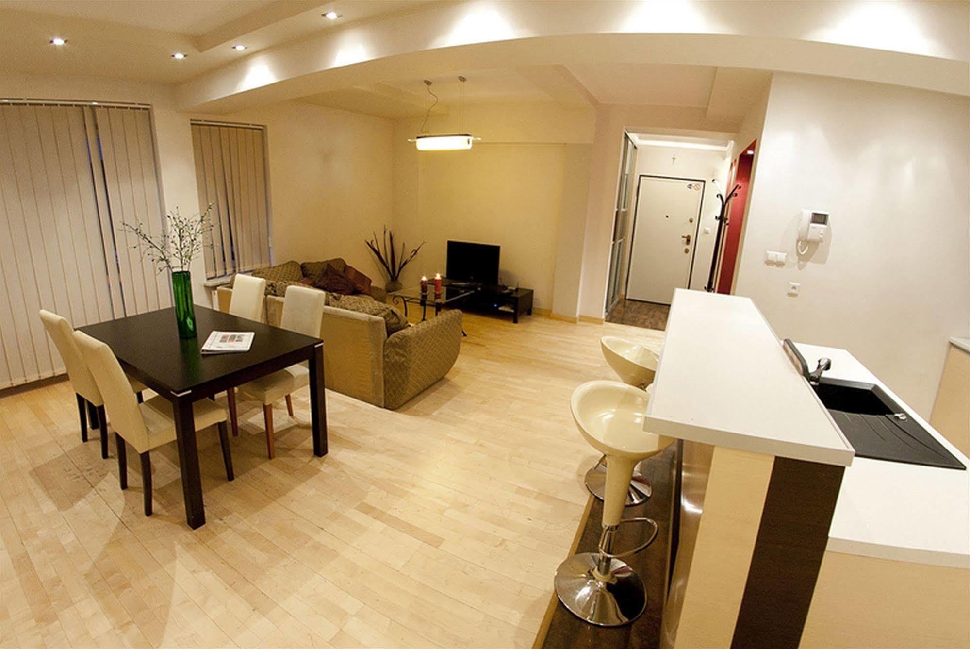 Yourplace Sm25 Apartments *
