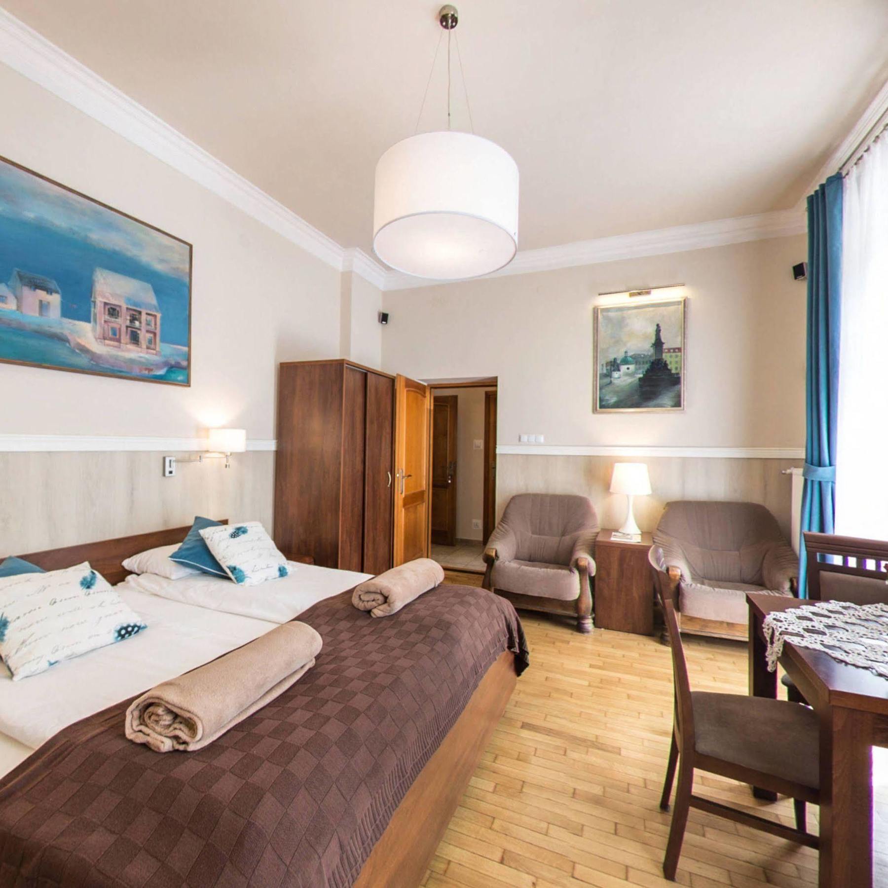Kajzer Aparthotel