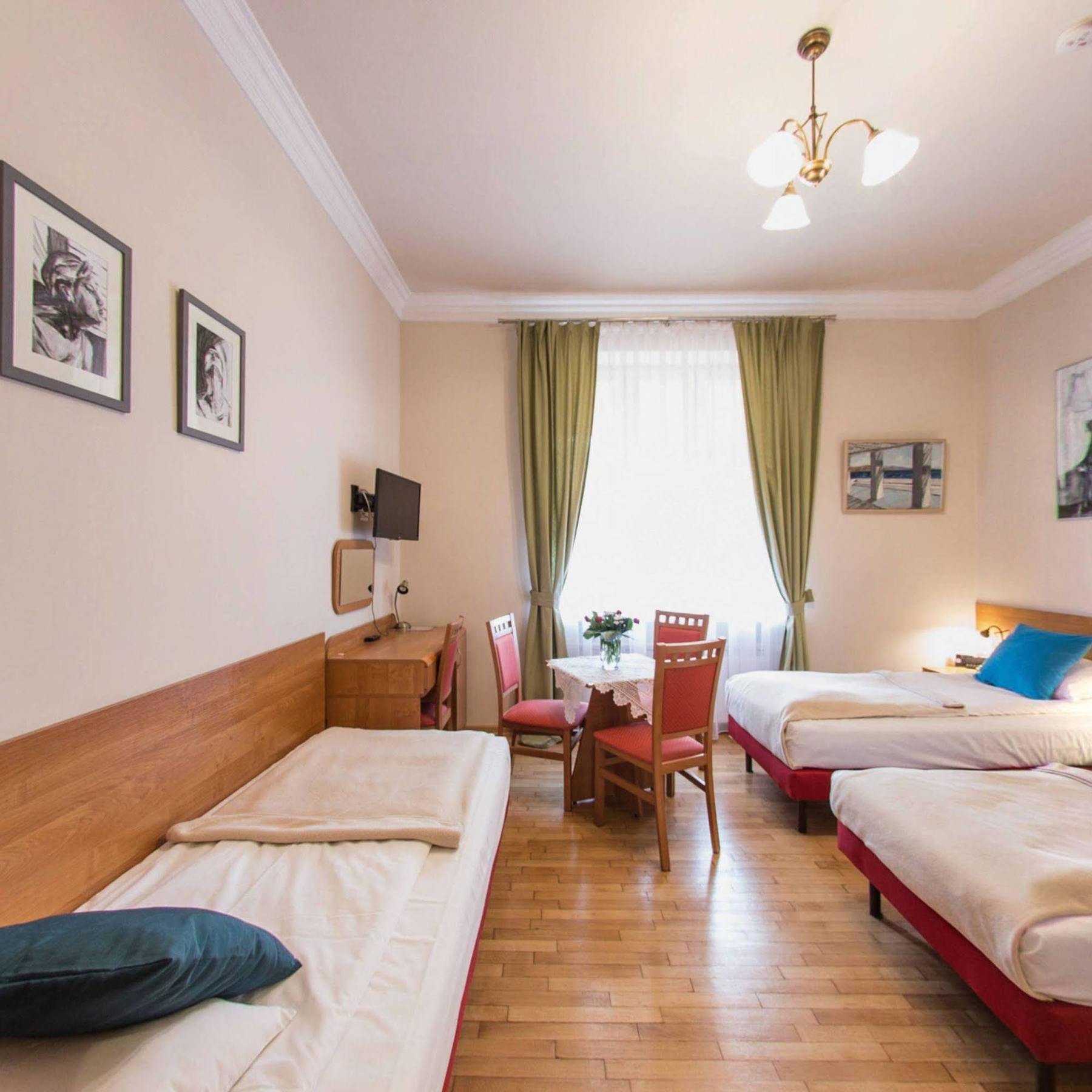 Aparthotel Kajzer