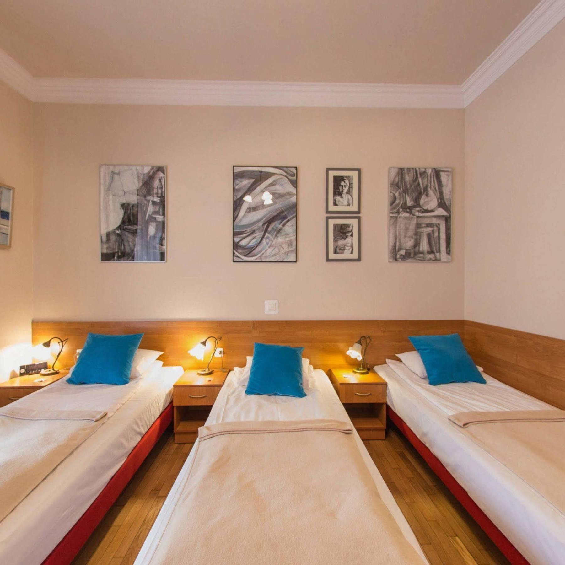 Kajzer Aparthotel