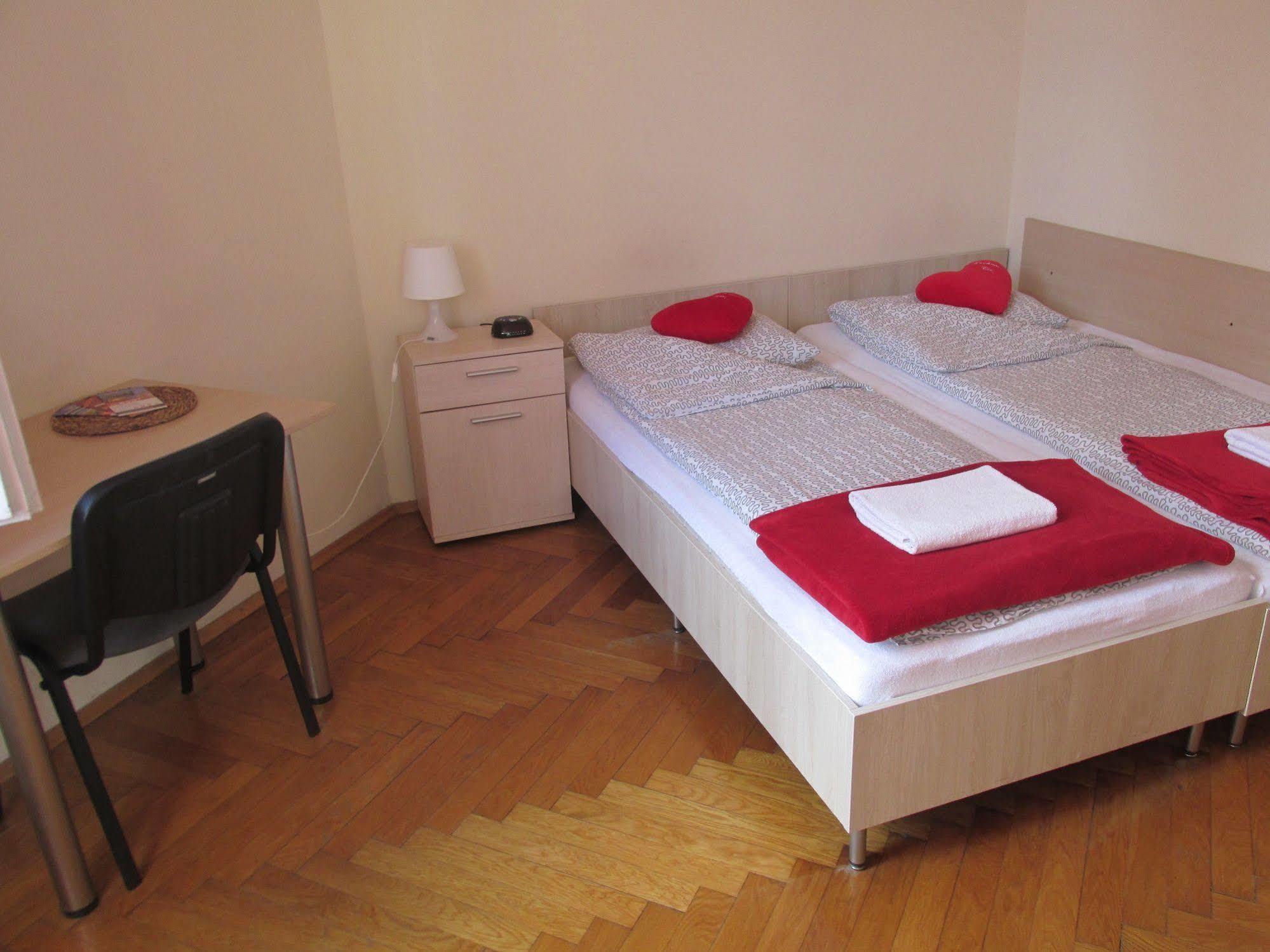 Euro-room & Apartment Krakow