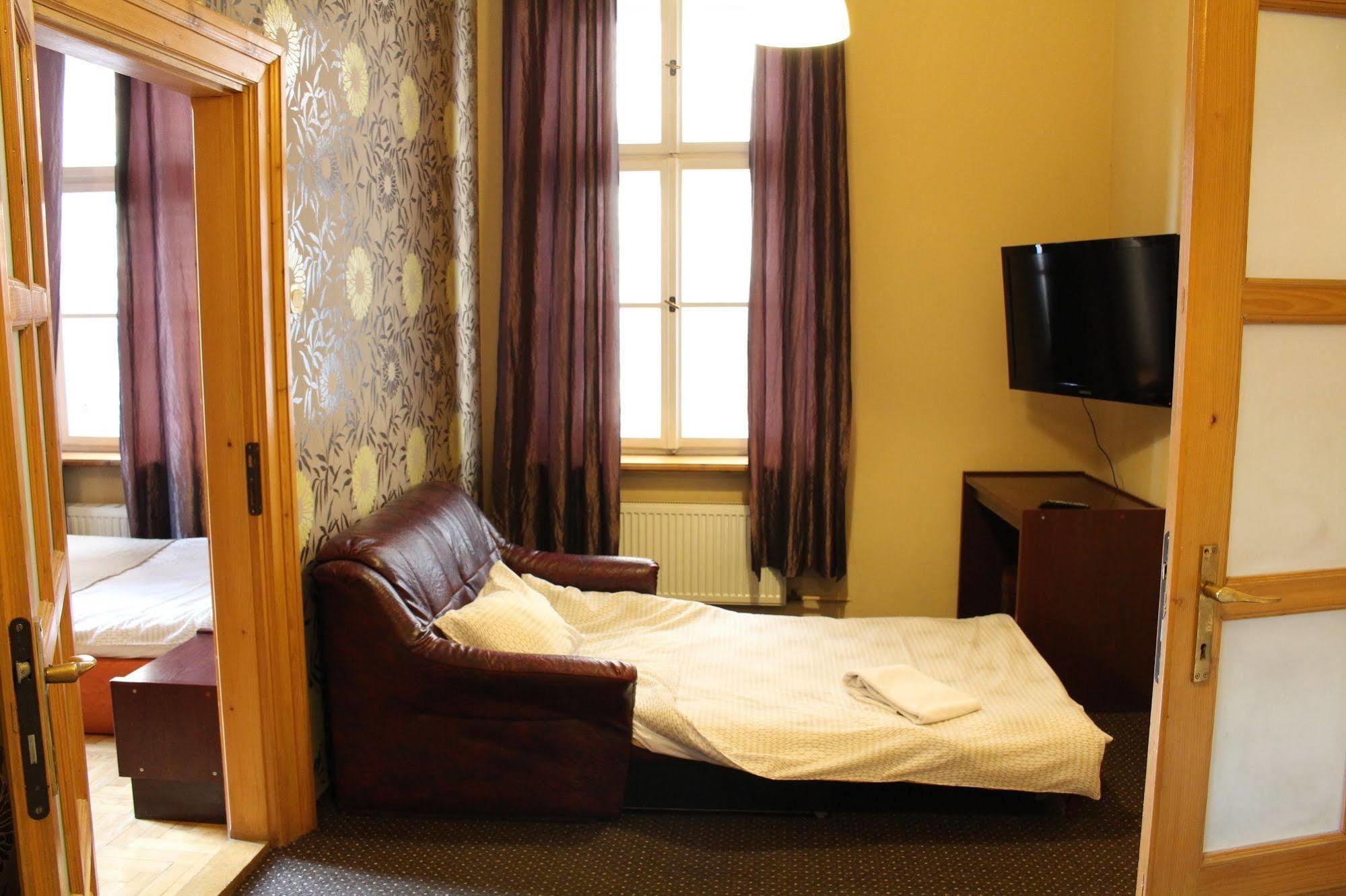 Cracow Old Town Apartment