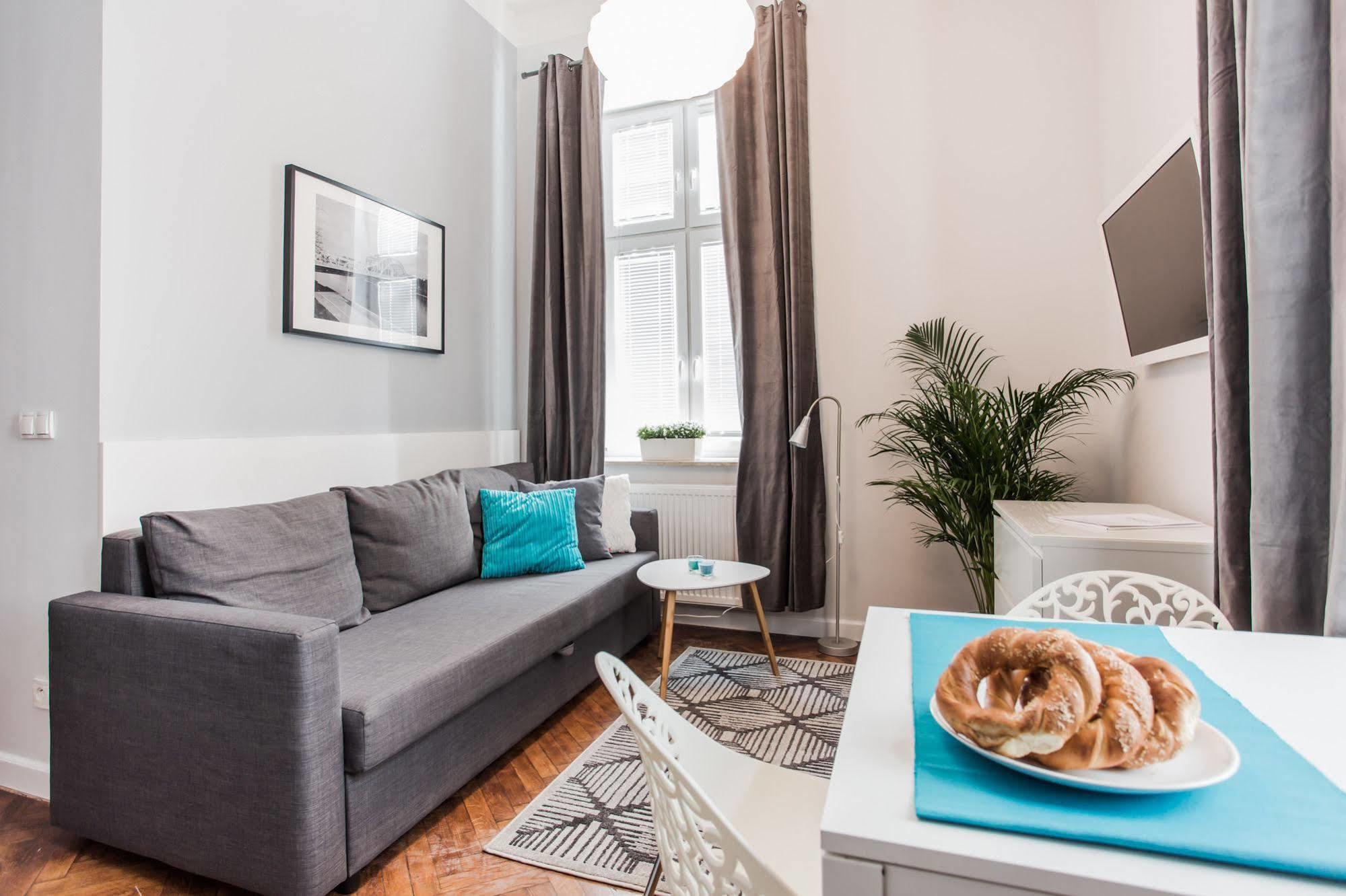 Apartwawel Wroblewskiego Krakow