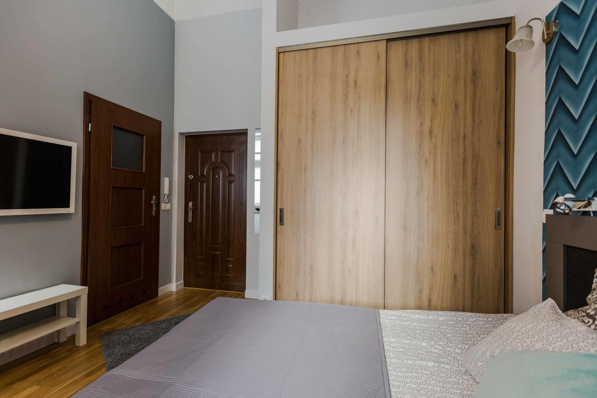 Apartwawel Wroblewskiego *