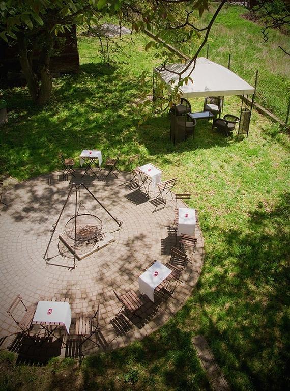 4.couples&4.friends Bed & Breakfast 2*