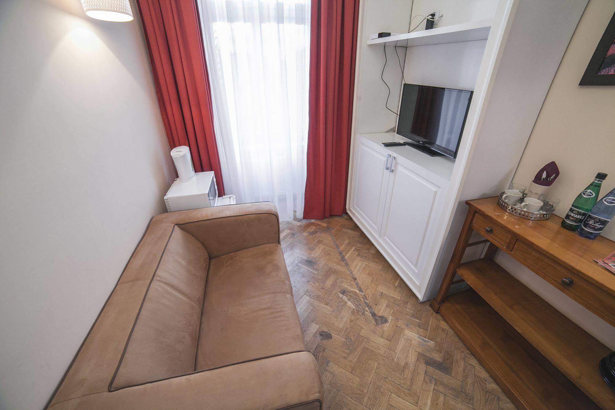 Aparthotel La Fontaine 2*