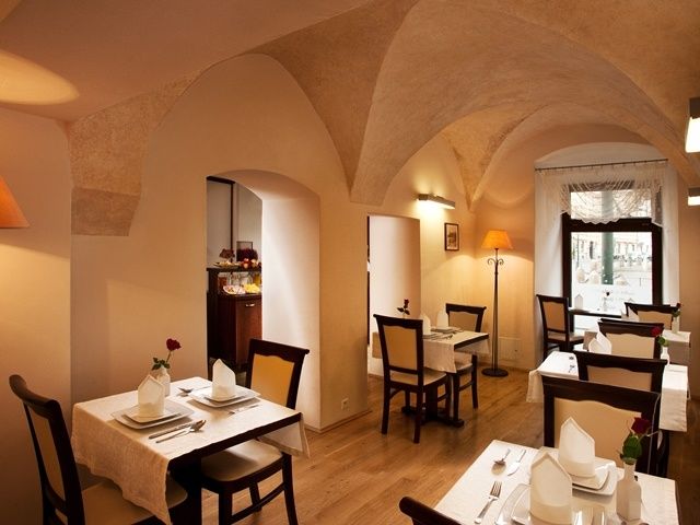 Santi 4* Krakow