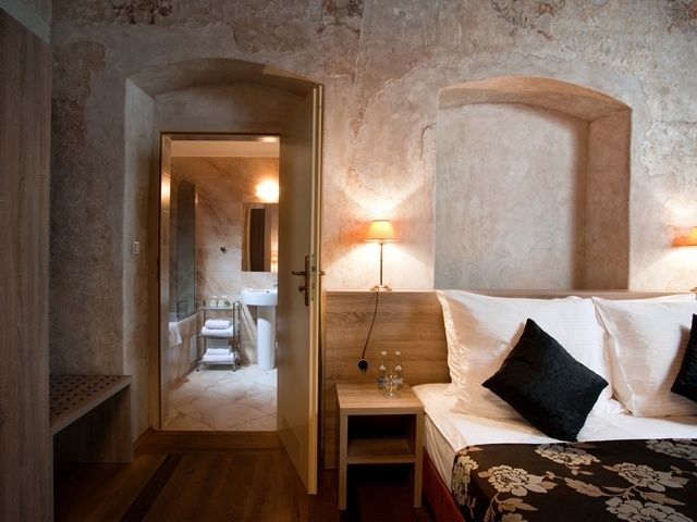 Hotel Santi 4*