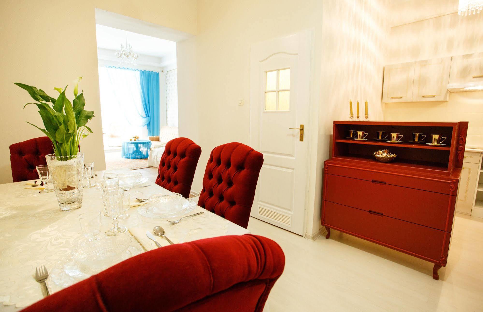 Boutique - Center - Kazimierz Aparthotel 3*