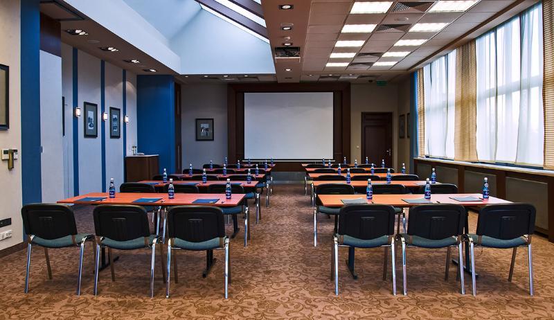 Booking Crown Piast & Spa Hotel Kraków