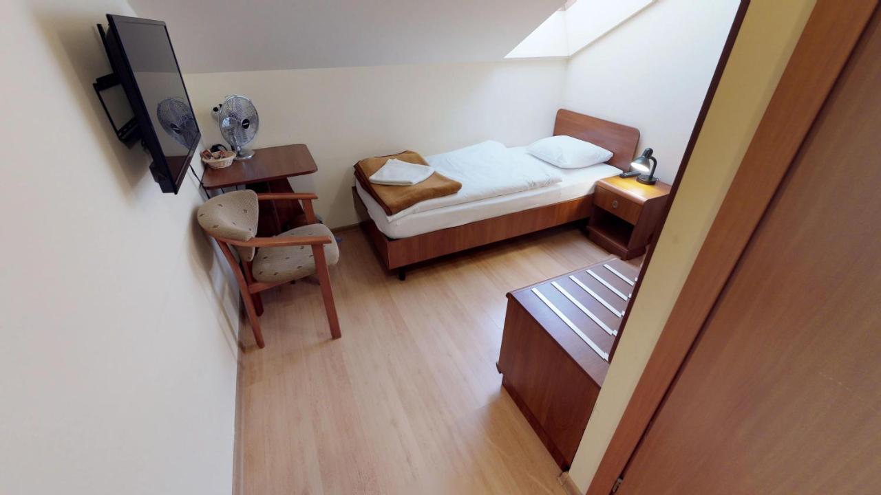 Motel Czarna Perla 2*