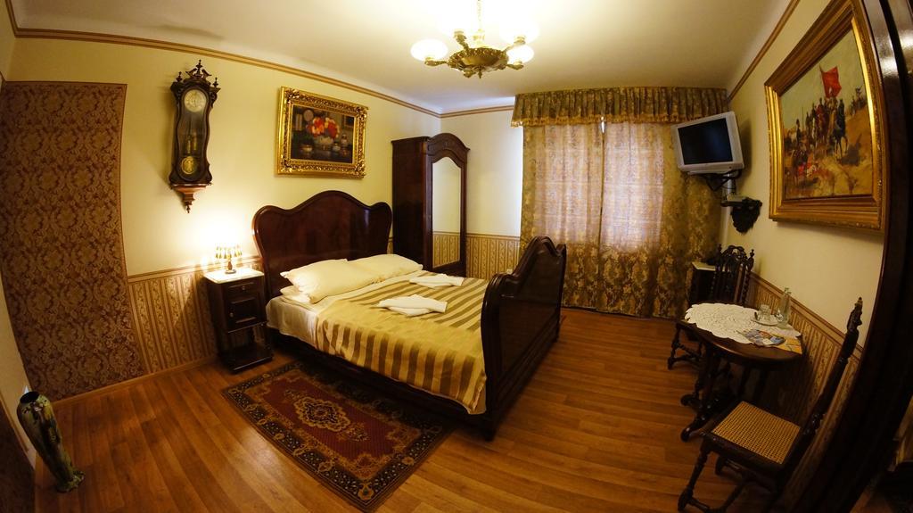 Hostel Florian Budget