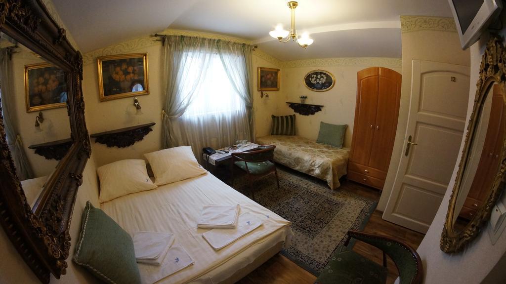 Hostel Florian Budget