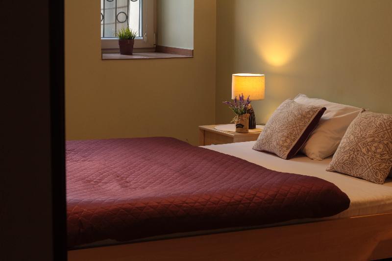 Hotel Old Town Slawkowska 3*