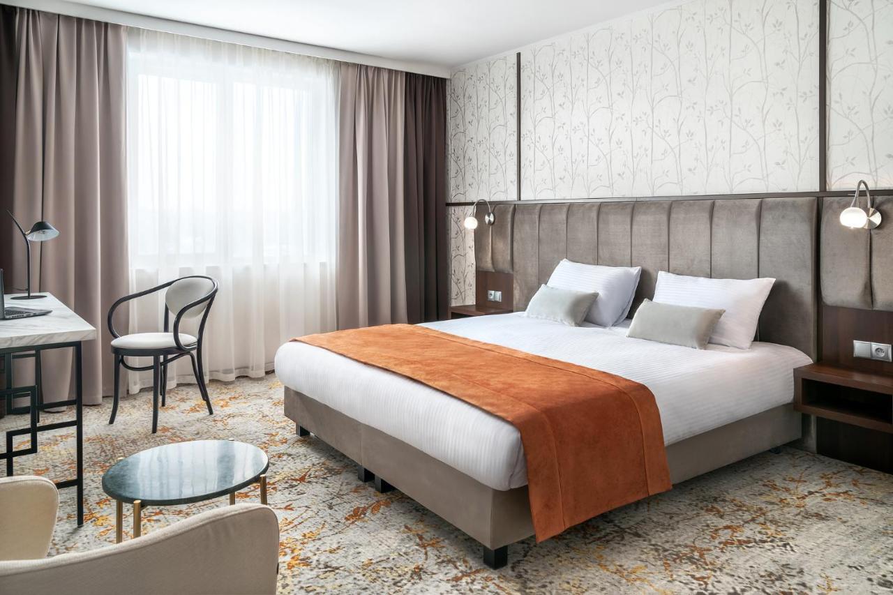 Metropolo By Golden Tulip Hotel