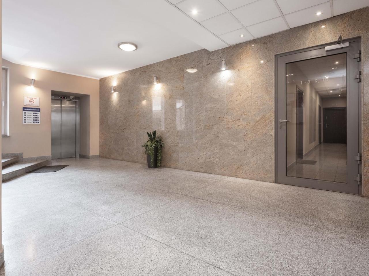 Aparthotel Lux 3*