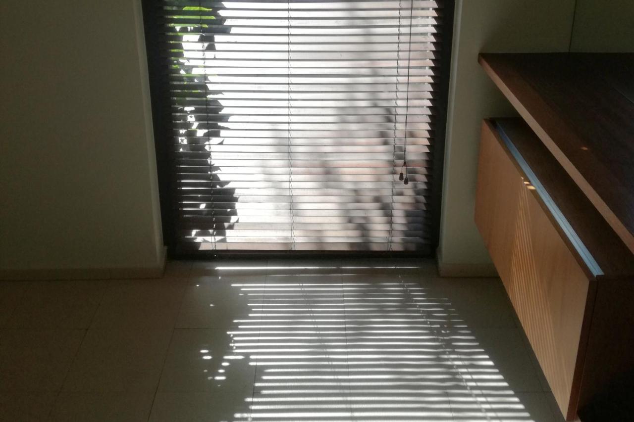 Apartment With Garden In Center