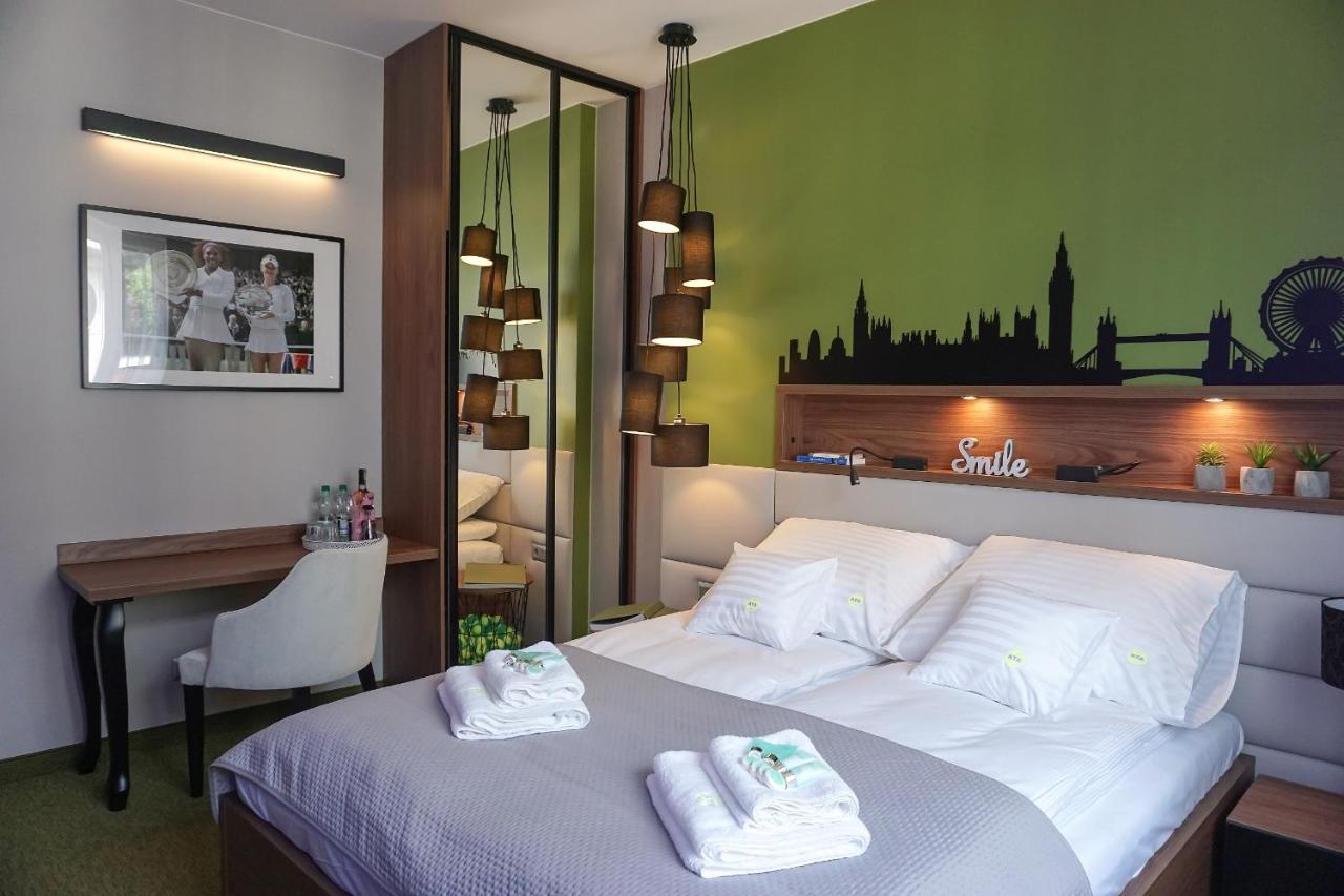 Aparthotel Aga Tenis By Radwanska 4*