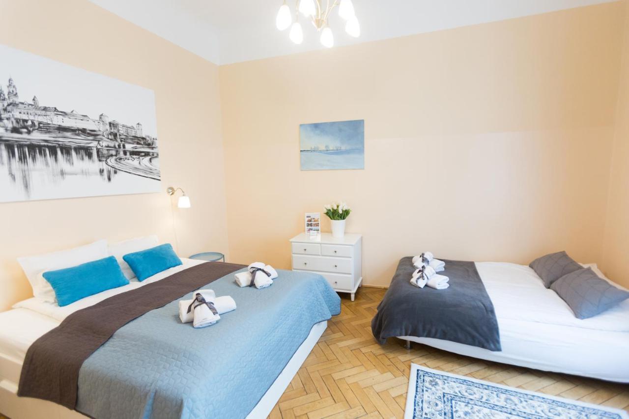 Apartment Apartments Roman