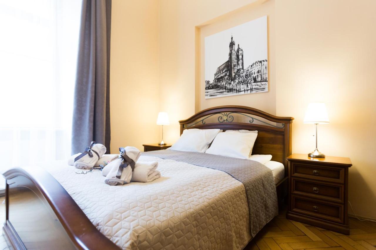 Apartment Apartments Roman Krakow