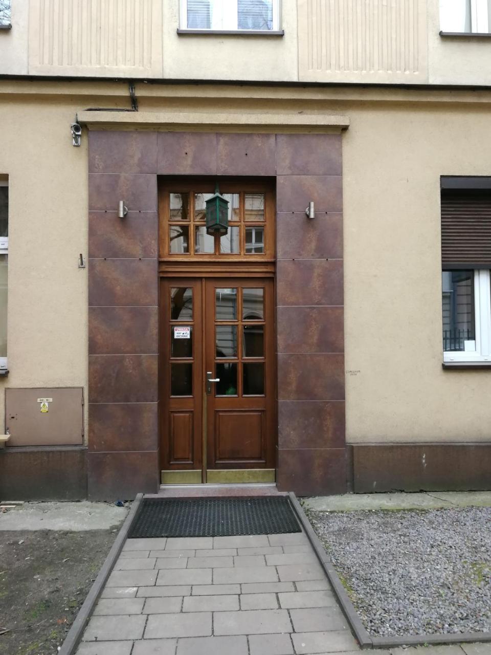 Apartment Cosy Dungeon Double With Ac *