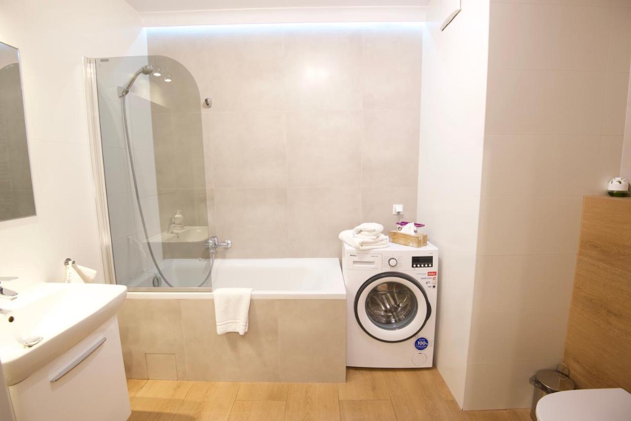 - Solna & Apartment Krakow