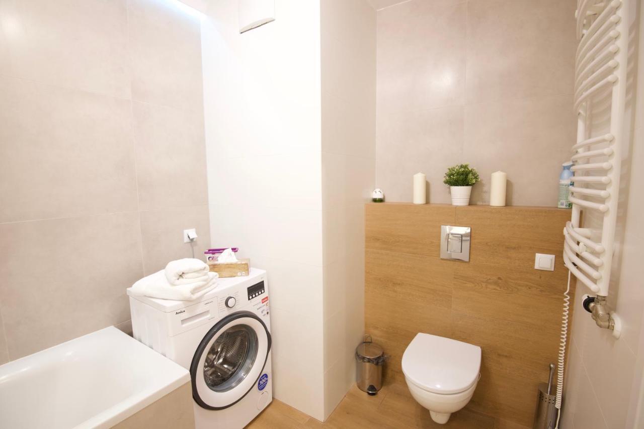 - Solna & Apartment Krakow