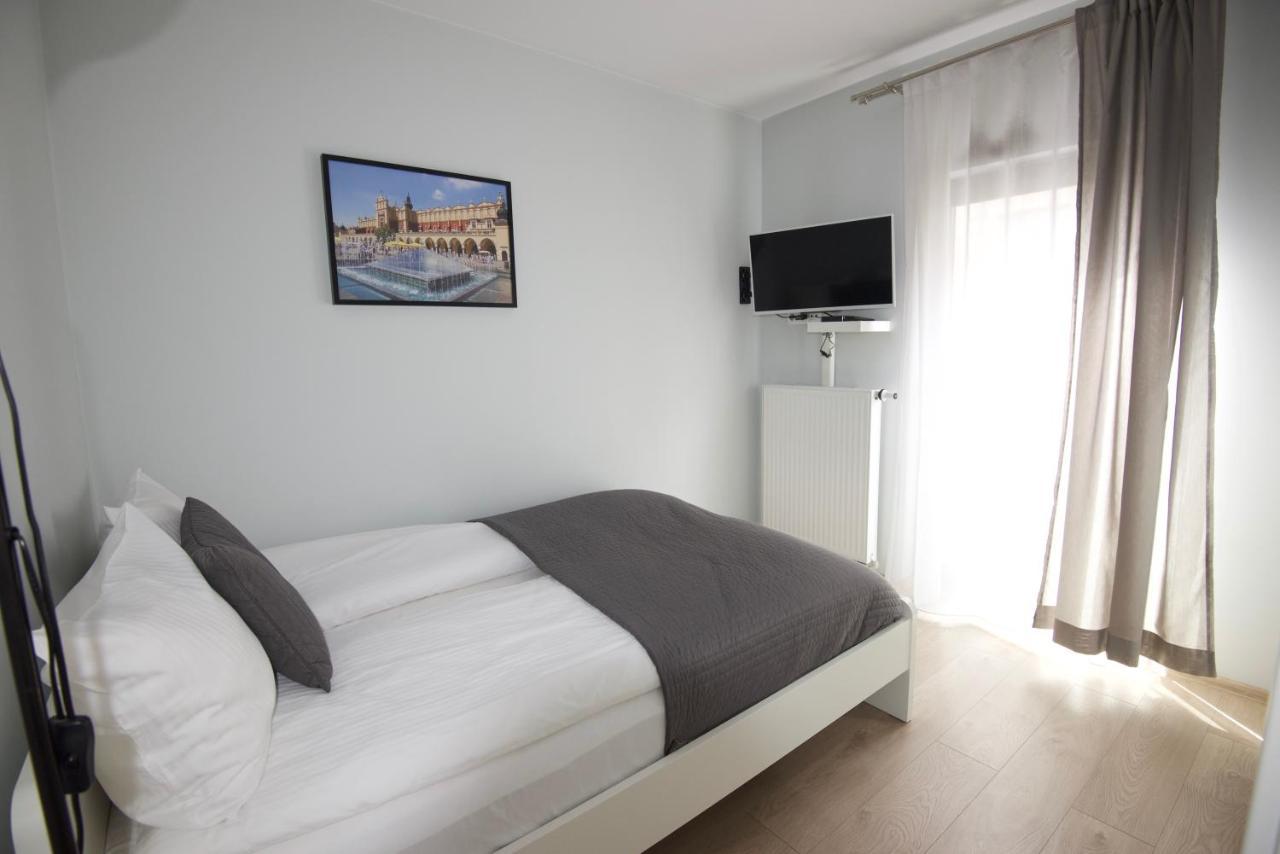 - Solna & Apartment Krakow