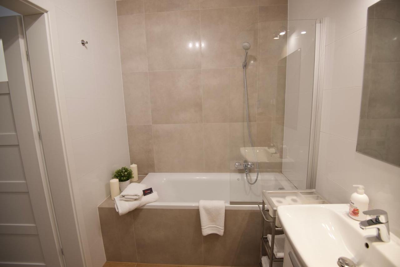 - Solna & Apartment