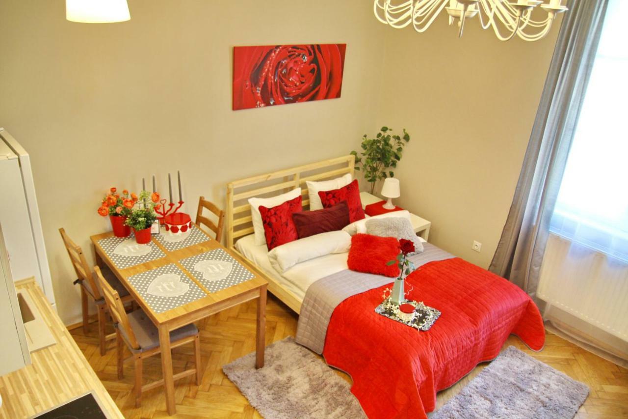 Rose City Centre * Krakow