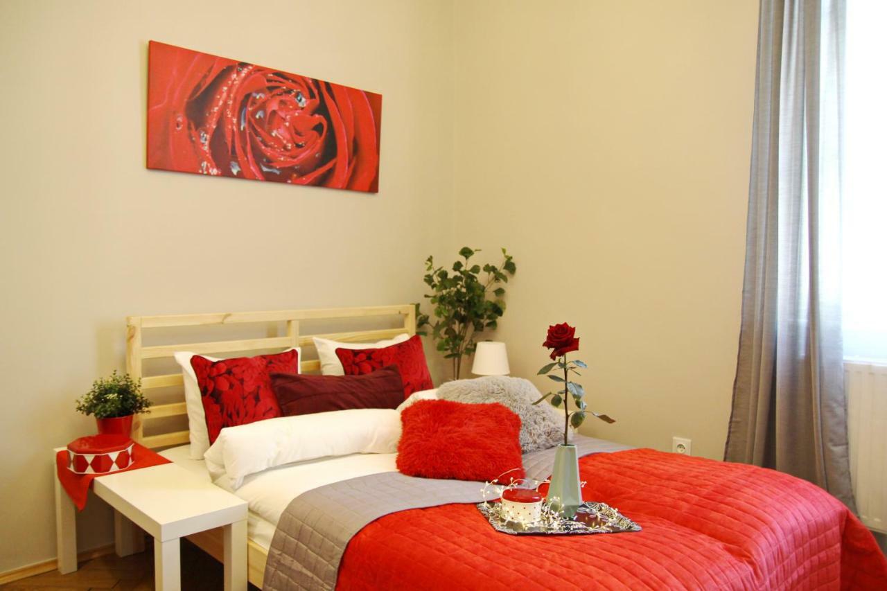 Rose City Centre Apartment