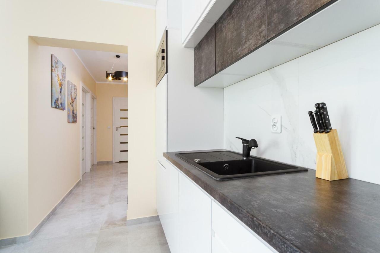 Apartamento Zablocie By Renters Cracóvia