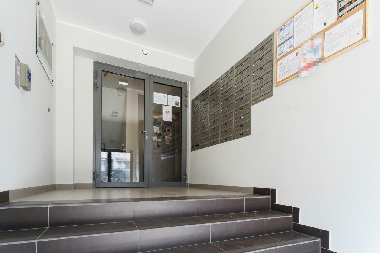 Apartamento Zablocie By Renters Cracóvia