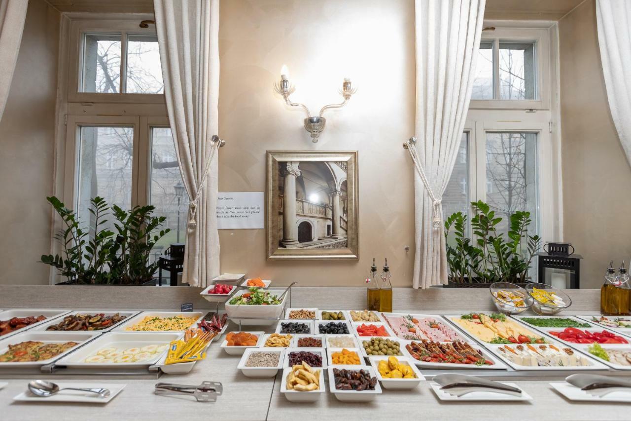 Hotel Royal